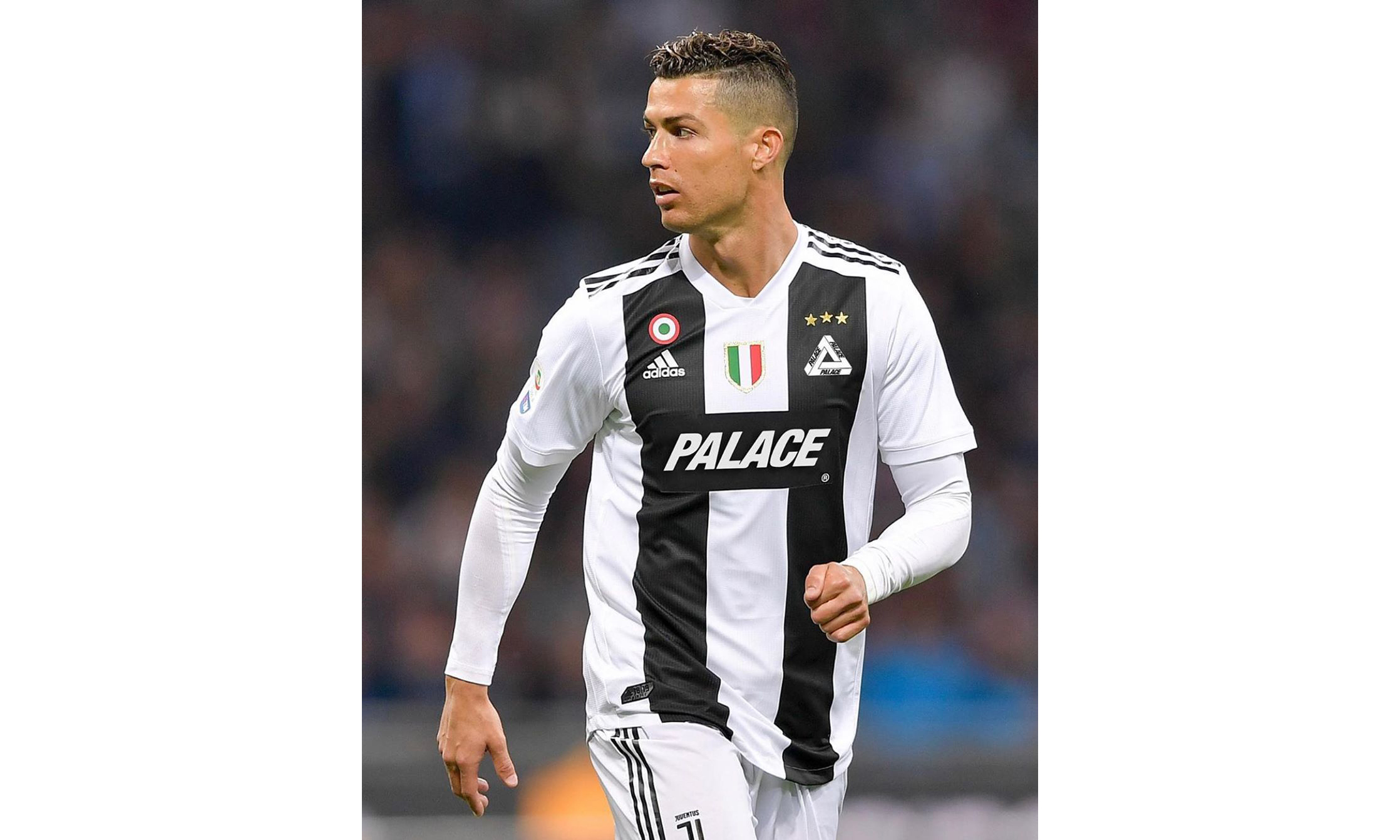 利物浦英联杯主场或轻取热刺 数据：至少赢2球（英联杯：利物浦主场有望轻取热刺，数据看至少两球优势）