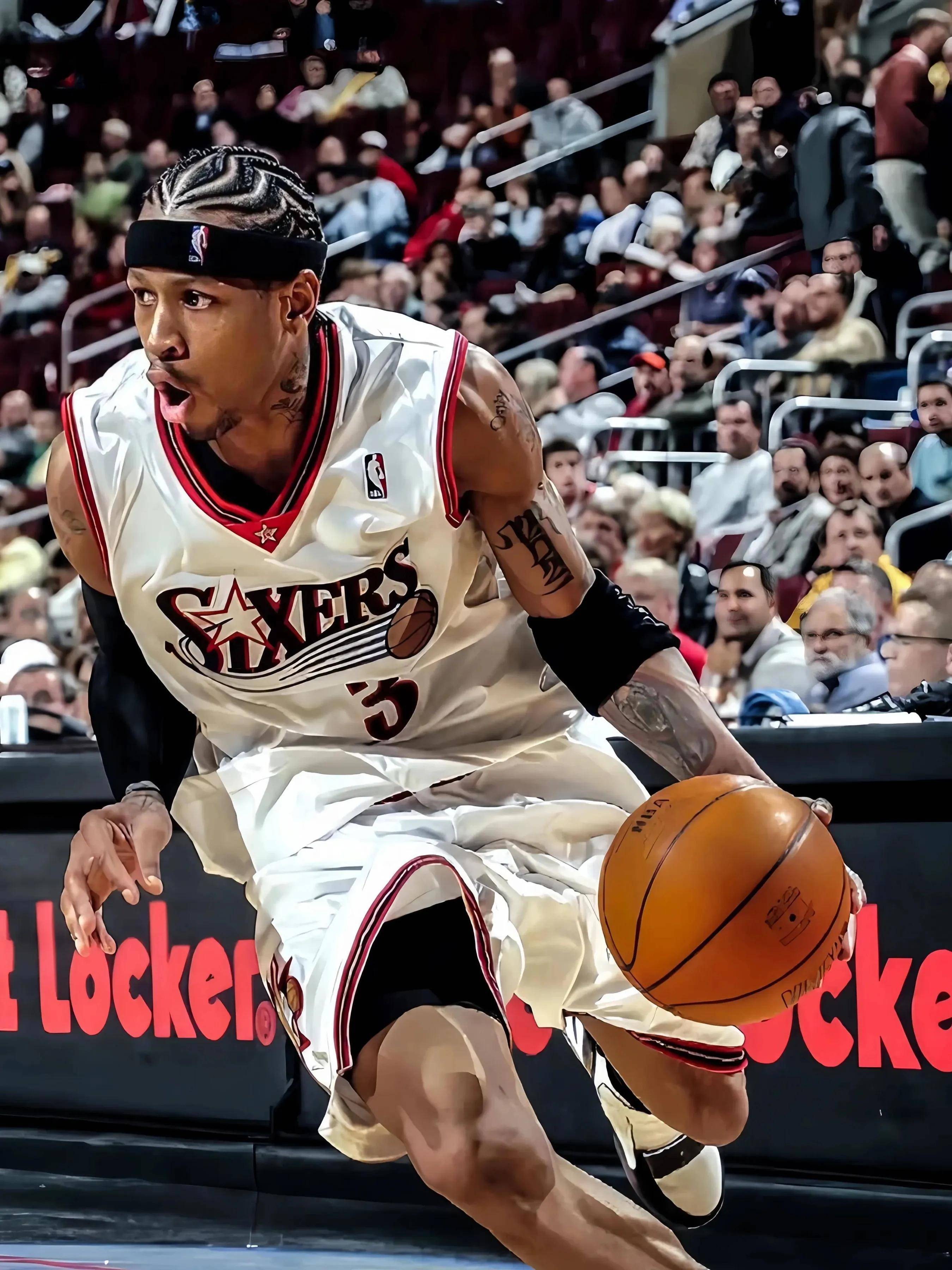 欧冠进球30+球员仅两人客场进球多于主场：姆巴佩、里瓦尔多（欧冠30+进球球员中，仅姆巴佩与里瓦尔多客场进球多于主场）