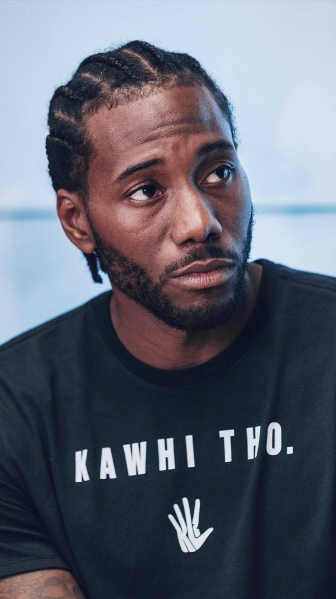 爱德华兹：准绝杀三分就没打算传，教练被驱逐我肯定很不爽（爱德华兹：那记准绝杀三分我根本不考虑传球，教练被驱逐让我十分不爽）