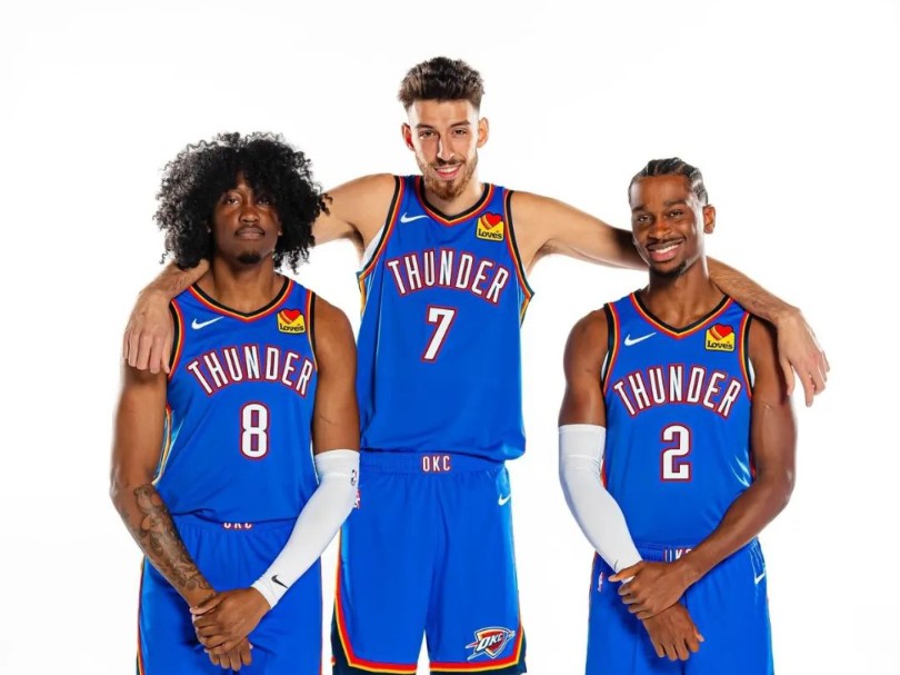 足球报：中赫9年为国安投资80亿，本赛季国安表现已达上限（足球报：中赫九年投入80亿元助力国安，球队本赛季表现已触顶）