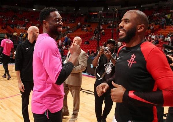 约基奇传球再次刷新中锋认知（约基奇传球再度改写中锋定义）