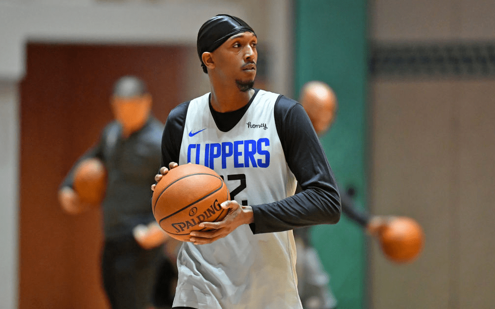 拜仁欲出售门将努贝尔，英超或成唯一出路（拜仁考虑出售门将努贝尔，英超或成其唯一下家）