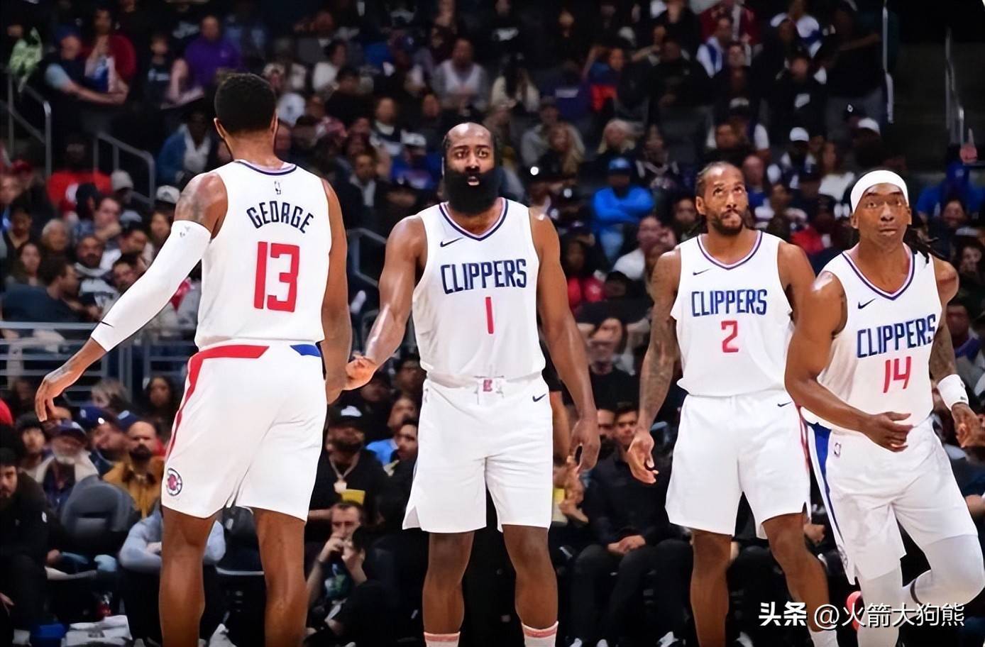 里德谈拜仁兴趣：队友会拿这事开玩笑，这不会分散我的注意力（里德谈拜仁传闻：队友拿来调侃，我的专注不受影响）